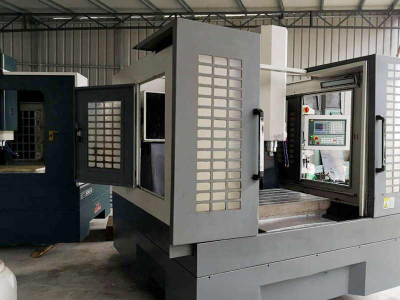 雕銑機(jī)一般學(xué)多久?