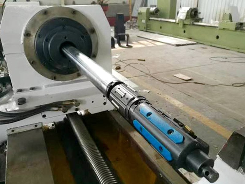 數(shù)控機(jī)床深孔鉆槍對(duì)刀怎么改程序?